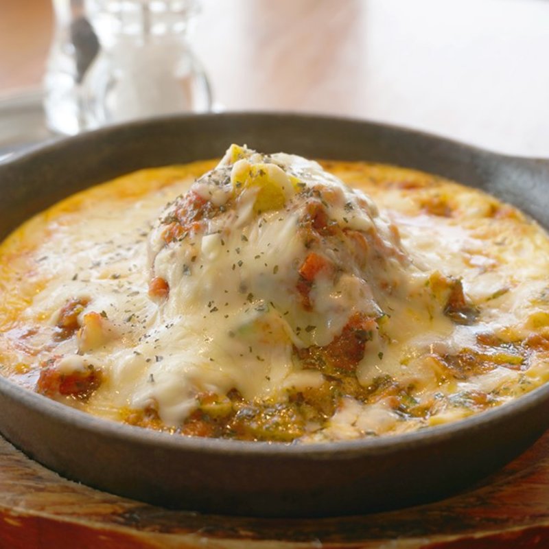 オムレツ生地のイタリアントマトソースハンバーグのランチセット(5577 COCOCINA(ココチーナ))