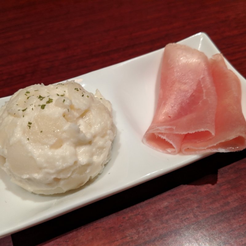 お通し(居酒屋 裏ＮＯ庭恵比寿店)