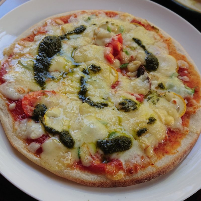 季節のピザ(ミンタル 共働学舎新得農場)