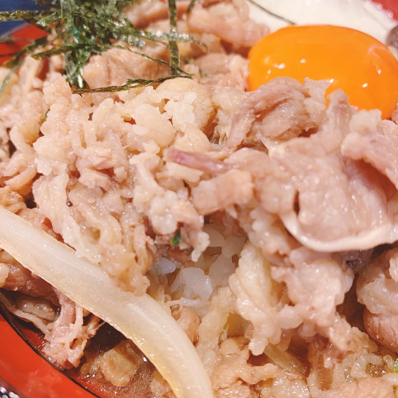 すき焼き風丼(笑卵 梅田店)