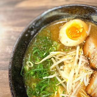 とろみ醤油ラーメン(麺家 一清(めんやいっせい))