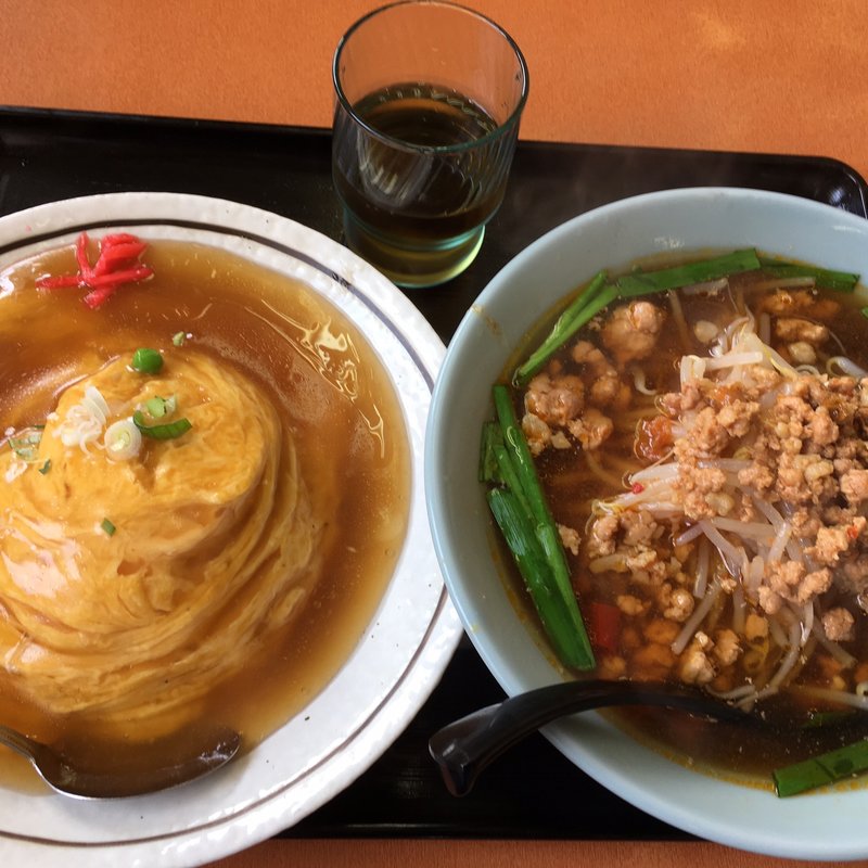 天津飯＋台湾ラーメン(聚縁軒)