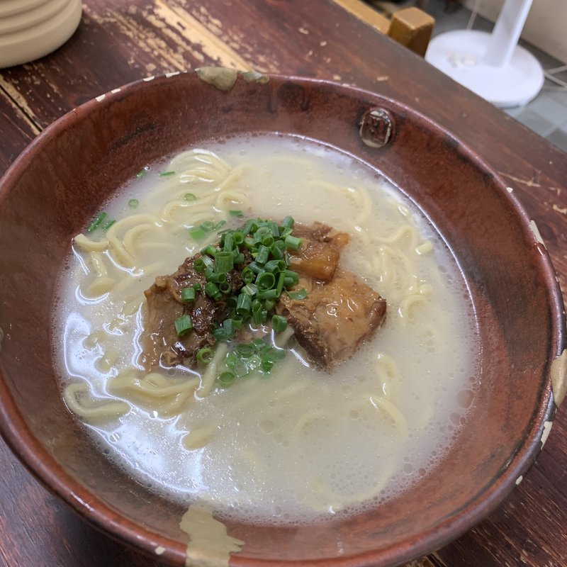 白コクそば(いしぐふー 城間店 )