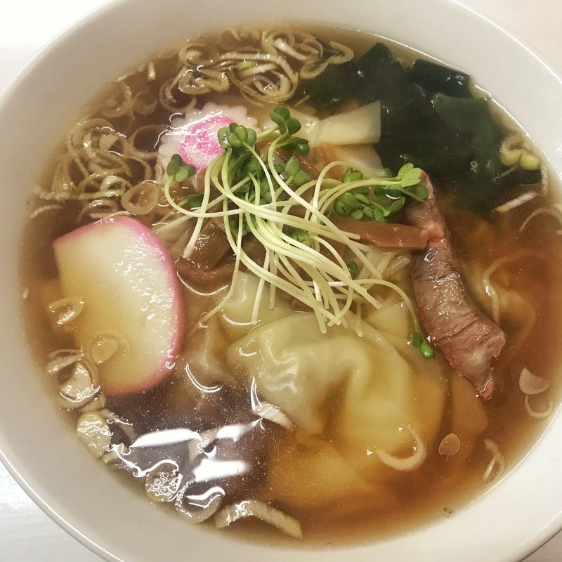 ワンタンメン(実用洋食七福(しちふく))