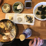 煮かつ並