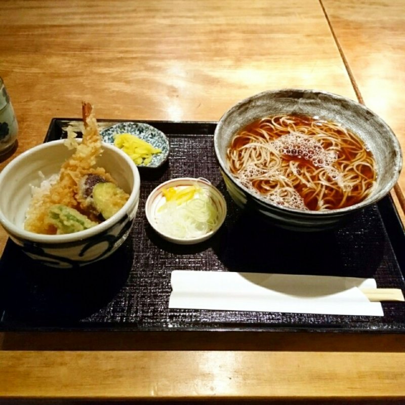 丼セット(寿邸なかむら)