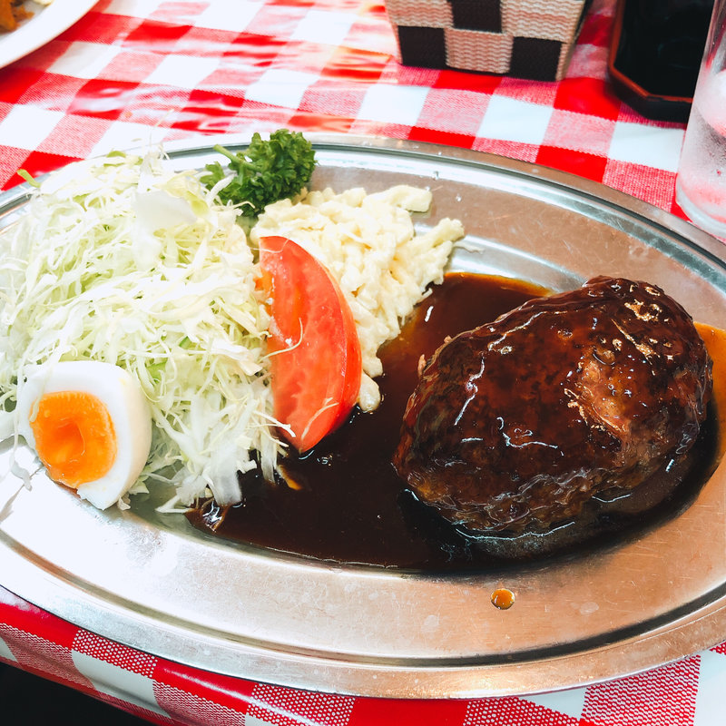 昔風ハンバーグ(洋食 大吉)