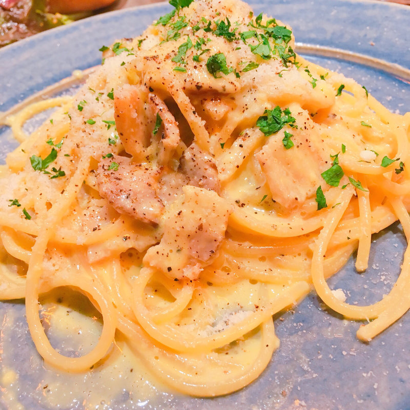 自家製ベーコンのカルボナーラ(ビストロクレスタ)