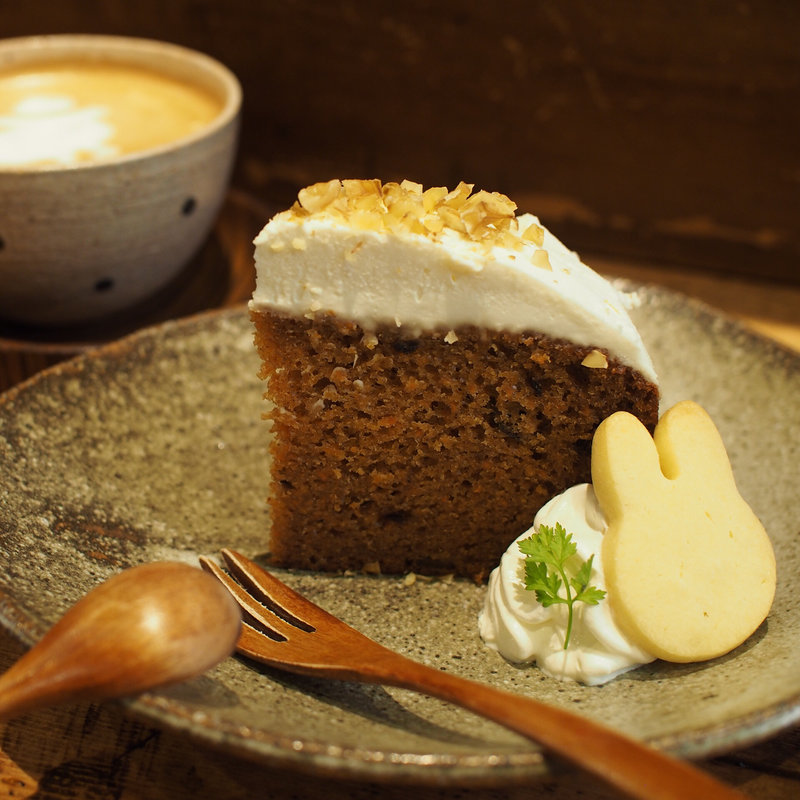 ちょっと大人のキャロットケーキ(うさぎとぼく)