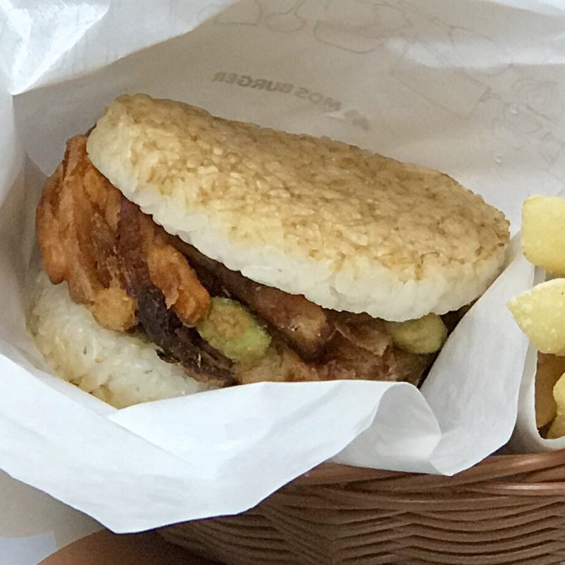 モスライスバーガー海鮮かき揚げ(塩だれ)(モスバーガー 高島平店)