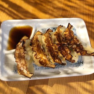 餃子(麺屋えいじ)
