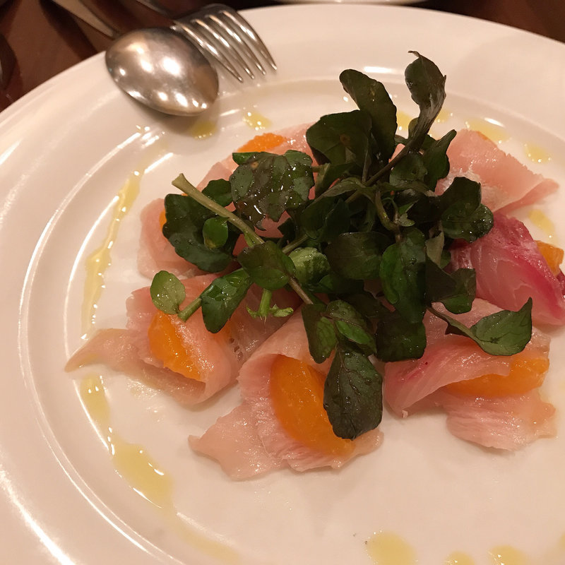 平政とみかんのマリネ(ビストロ ハッチ)