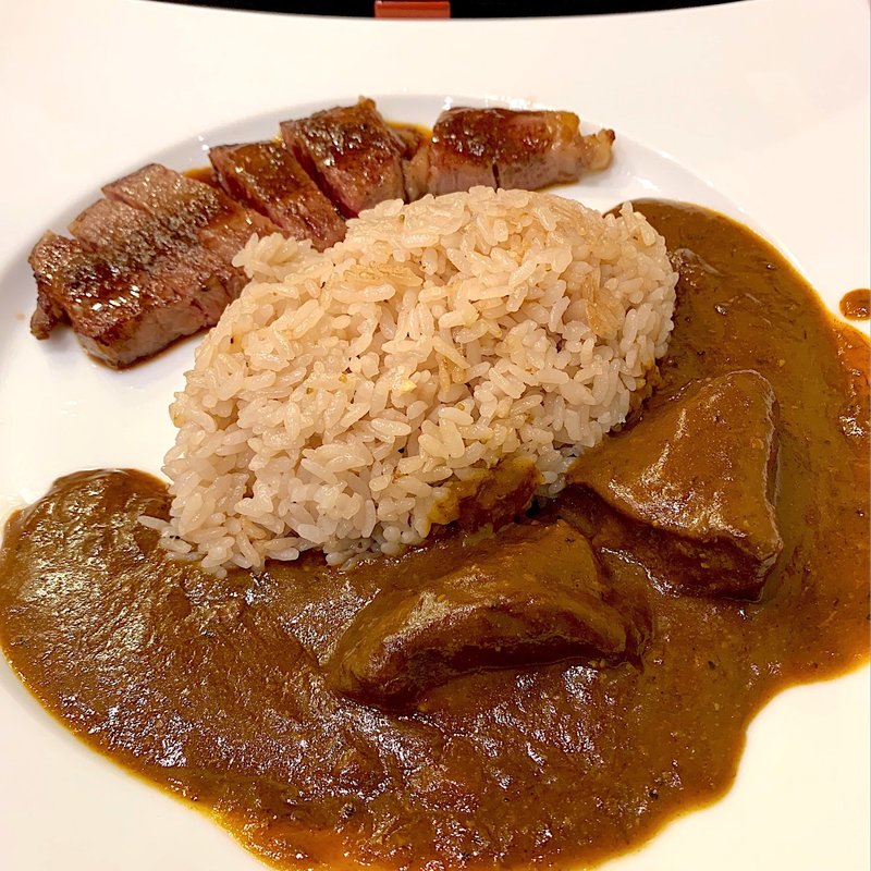 ダブル定食(すてーき&牛タンカレー S)