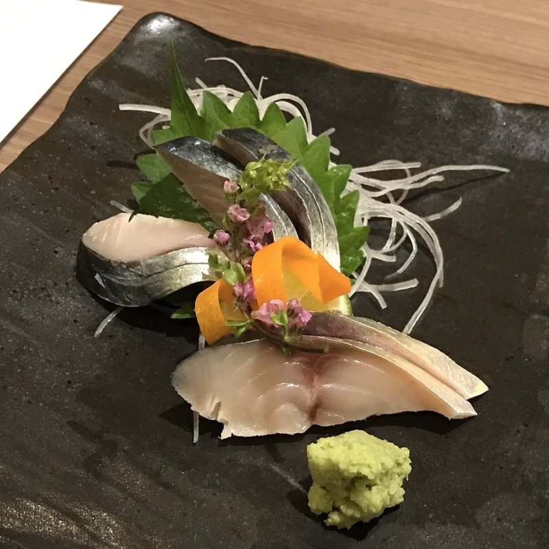 自家製しめ鯖(和菜酒房 おりべ)