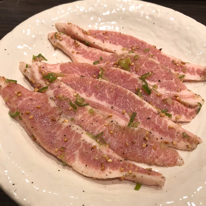 トントロ(焼肉 オモニ)