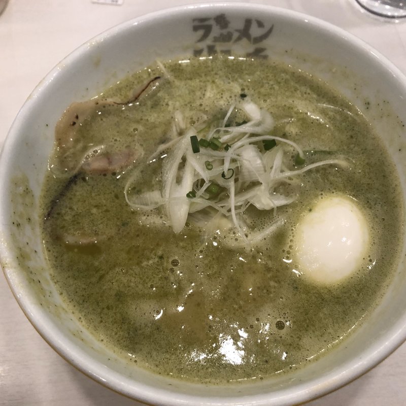 ジェノバラーメン(海鳴福岡空港店)