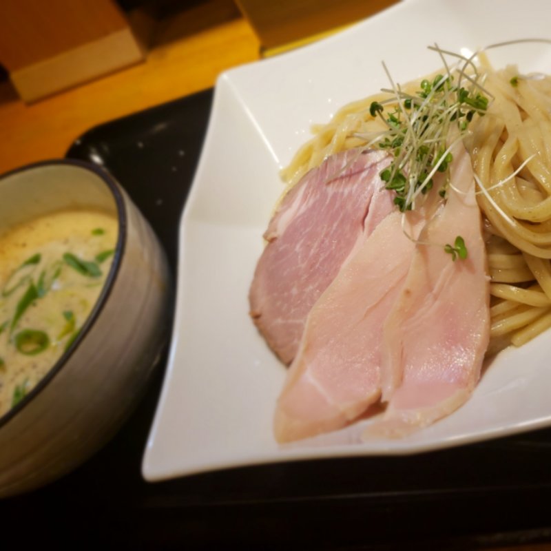 濃厚塩つけ麺【牡蠣とアサリと鶏白湯と】(麺処 飯田家)