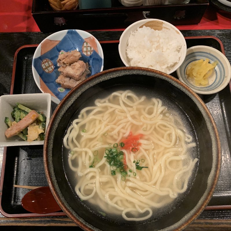 ソーキソバ(和の多寿都 （わのたすと）)