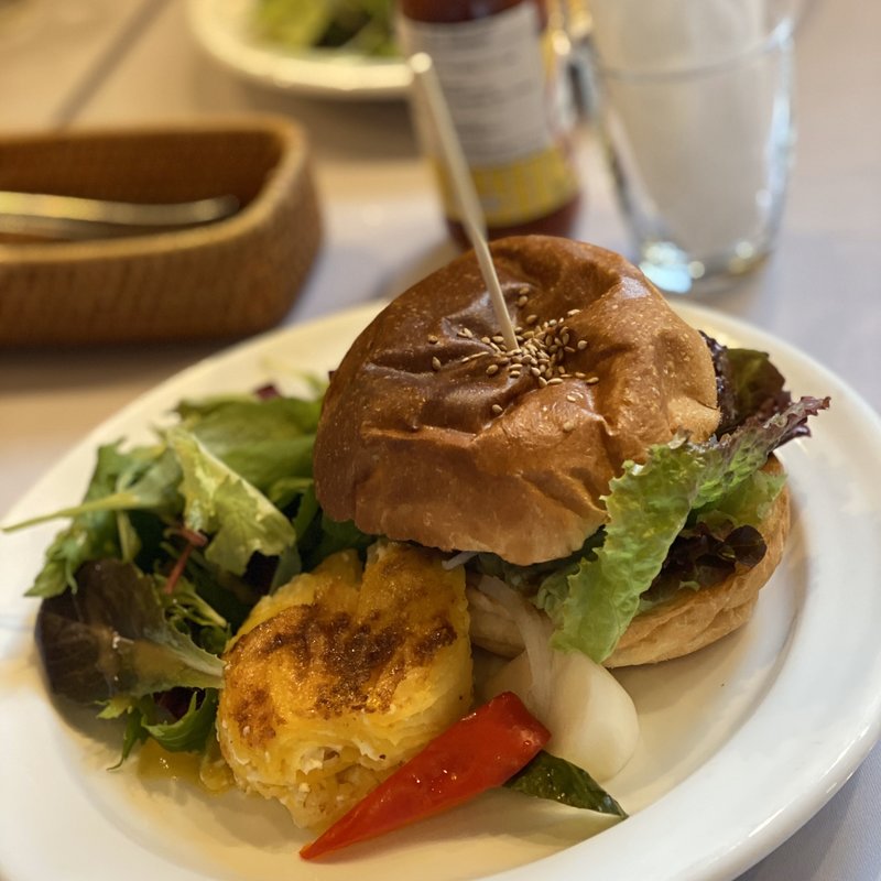 ハンバーガー(アンティカ オステリア カルネヤ)