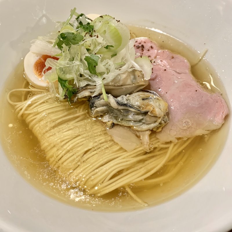 限定　牡蠣の焦がしバターラーメン(八咫烏)