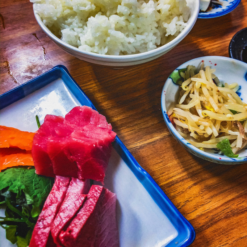 刺身盛り合わせ定食(田久保食堂)