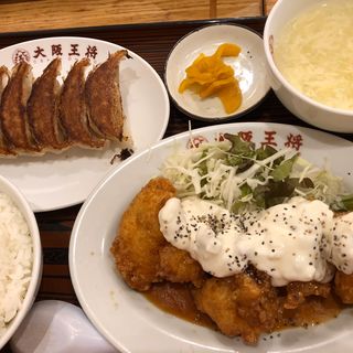 チキン南蛮と餃子定食(大阪王将 郡山桑野店 )