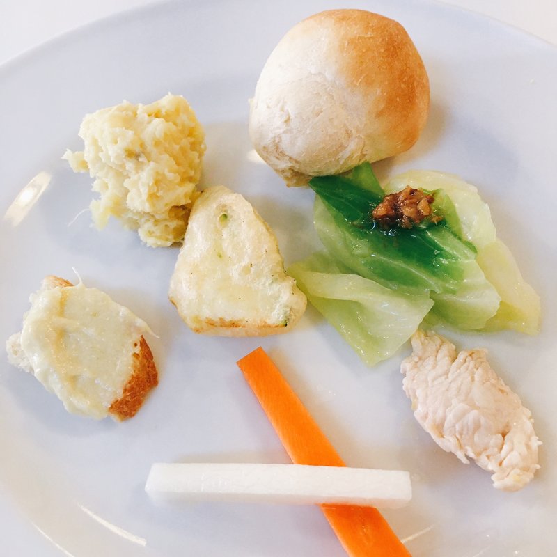 イタリア前菜の盛り合せ、自家製パン(パスタファクトリーファーマーズ)