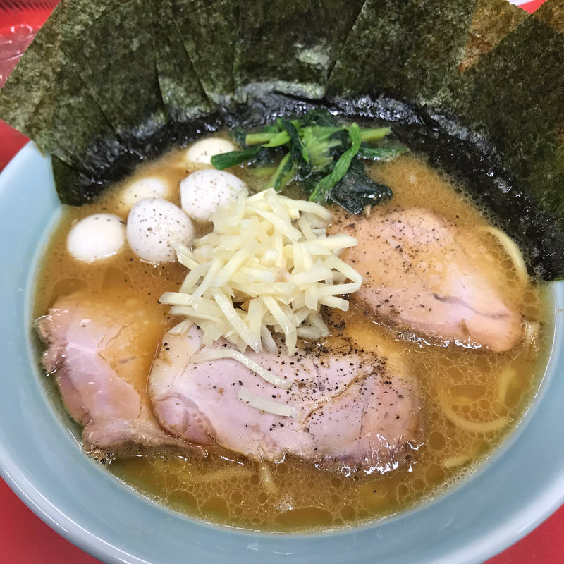 醤油チャーシュー麺＋海苔＋うずら(壱六家 上大岡店)