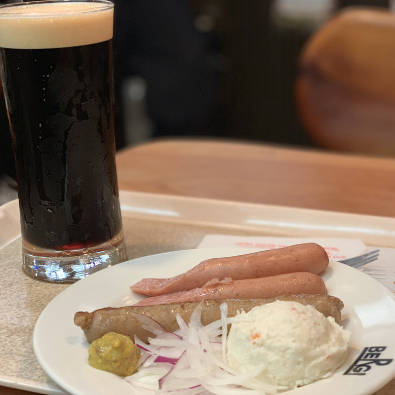 焼きソーセージ＆クラウト(ビア&カフェ BERG（ベルク）)