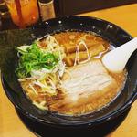節骨こってりらーめん(節骨麺たいぞう 綾瀬店)