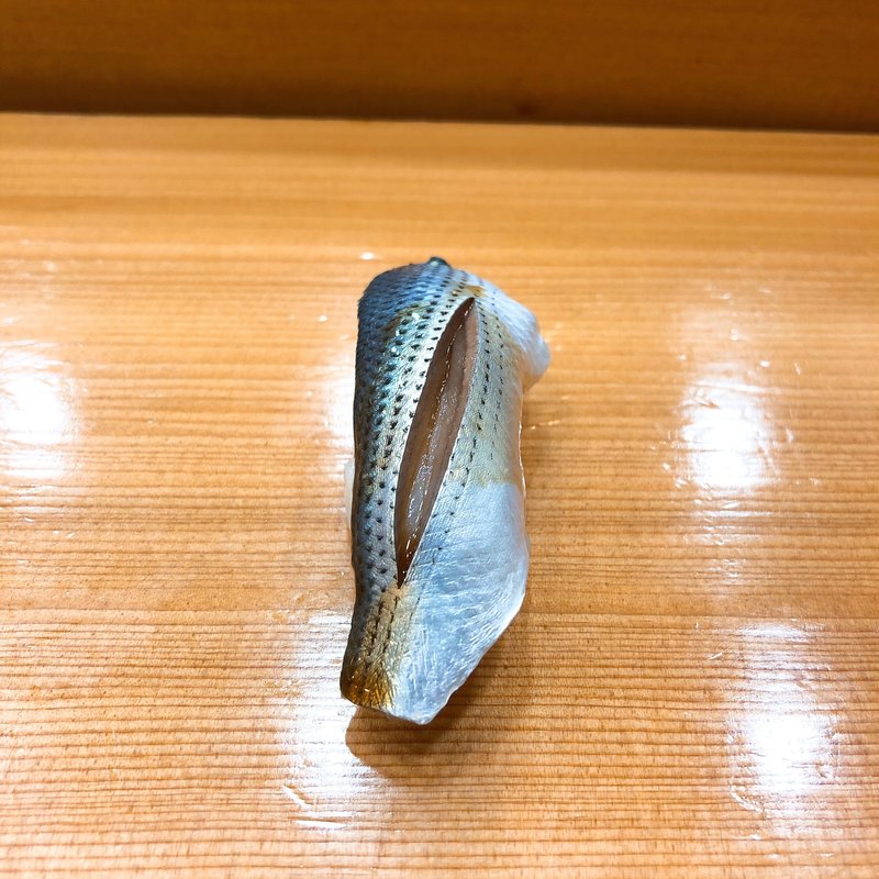 こはだ(築地寿司清 伊勢丹新潟店  （つきじすしせい）)