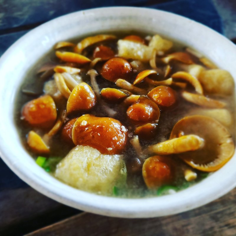 きのこ汁(金時娘の茶屋)