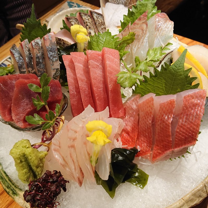 刺身盛り合わせ(神楽坂 睦)