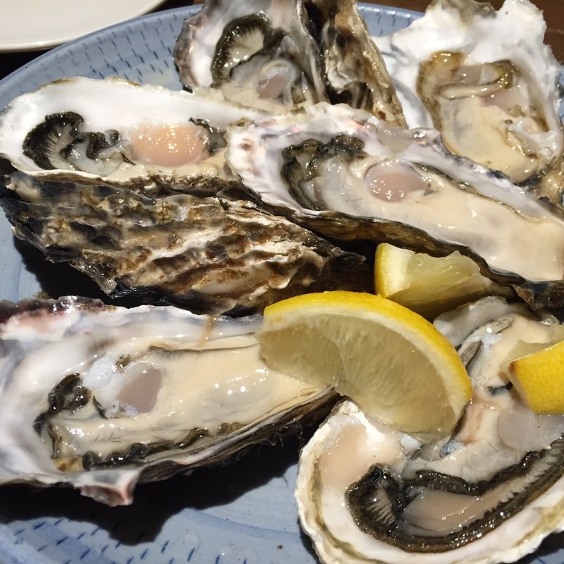 生牡蠣(ルンゴカーニバル 極)