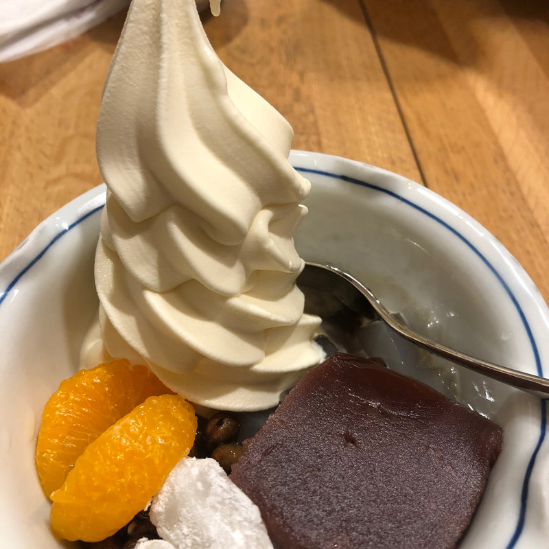 クリームあんみつ(あんみつ みはし アトレ上野店)