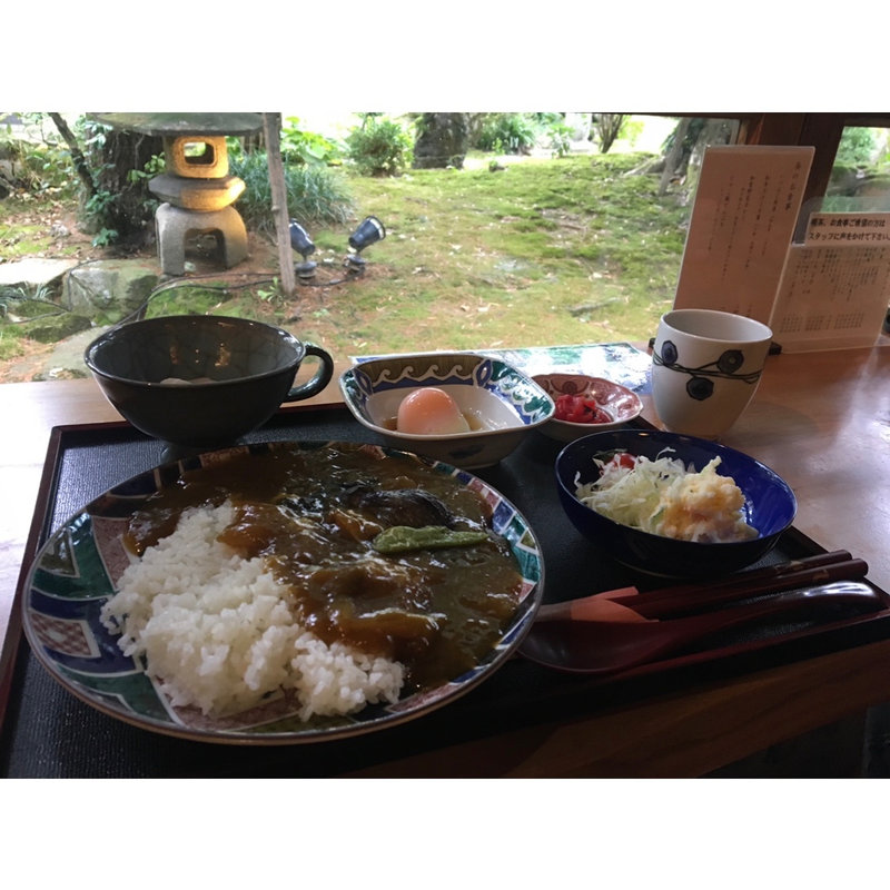 加賀野菜カレー(おいしいいっぷく鏑木 （かぶらき）)