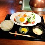 ハンバーグステーキ定食(八丁堀黒きん )