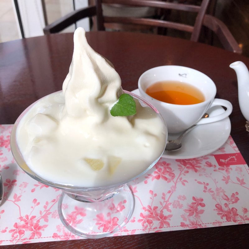 パルフェ(モーニング 菜根本店 )