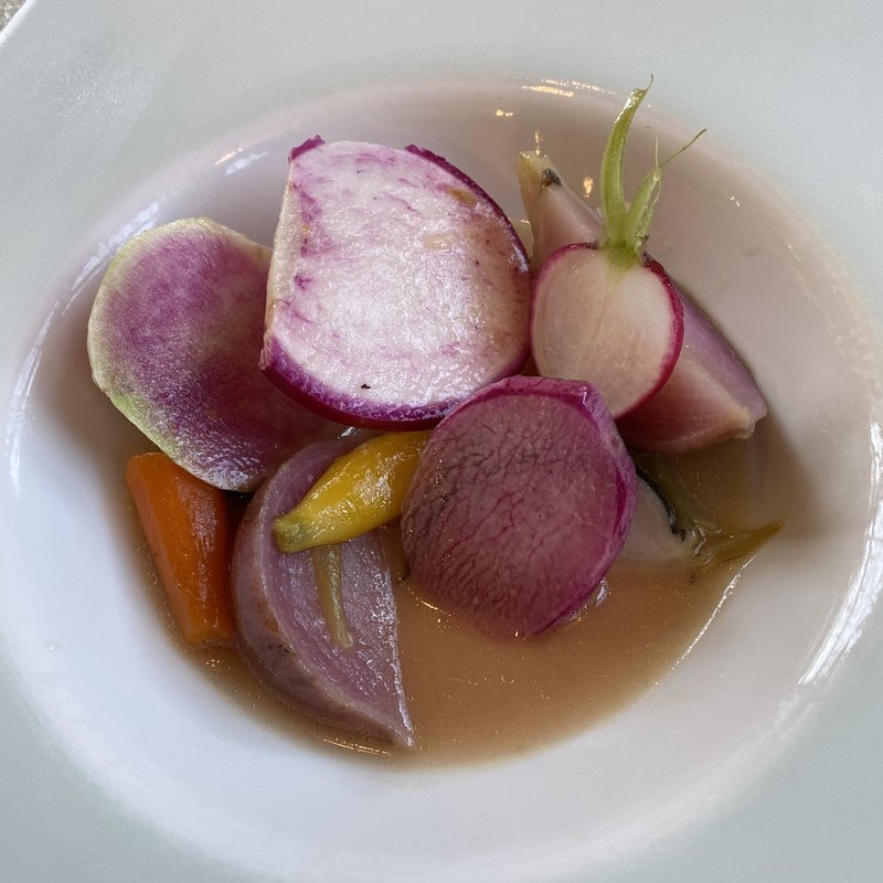 有機根菜の蒸し煮(エサンス)