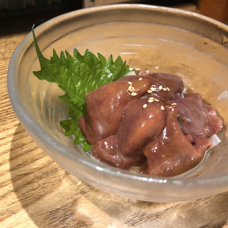 鶏レバ刺し(黒鶏ファニー 五反田店)