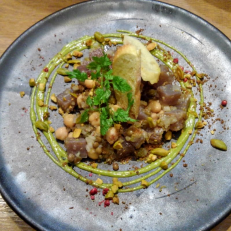 燻製マグロのタルタル(ARBOL （アルボール）)