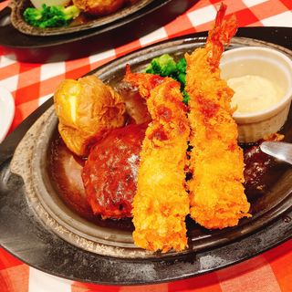 エビフライハンバーグ(東京洋食　神田グリル)