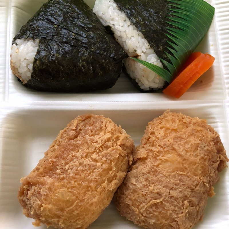 山葵いなりと昆布おにぎり(たけや )