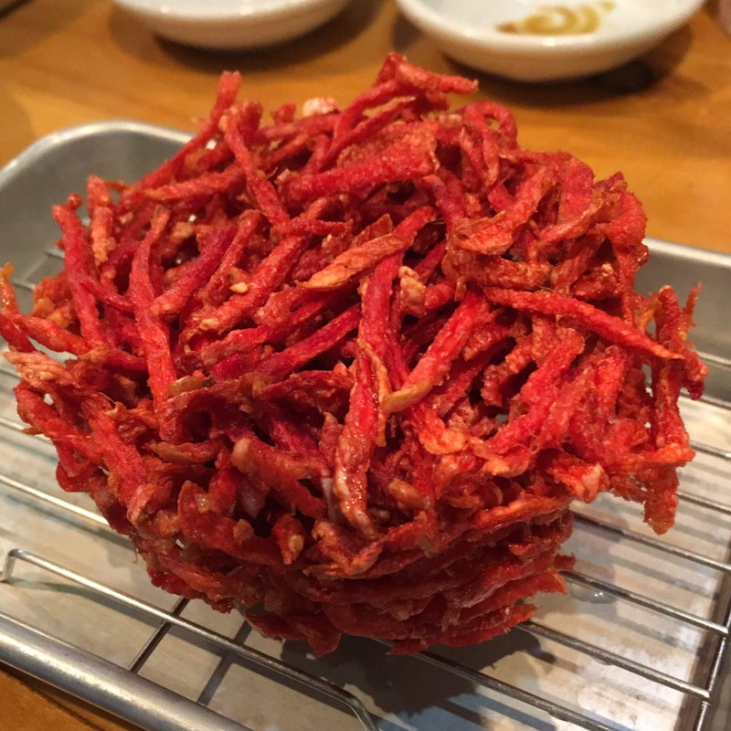 紅生姜の天ぷら(大衆酒場まるは)