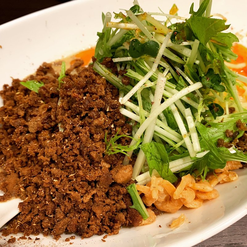 つゆなし担々麺(四川担担麺 阿吽 キッテグランシェ)