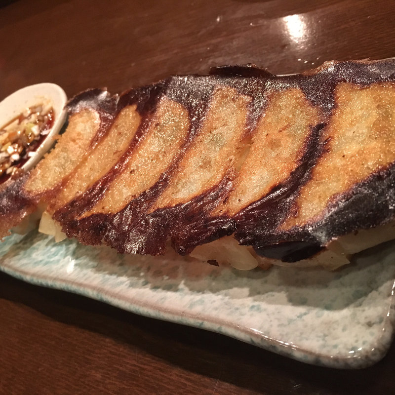 餃子(なたろう)