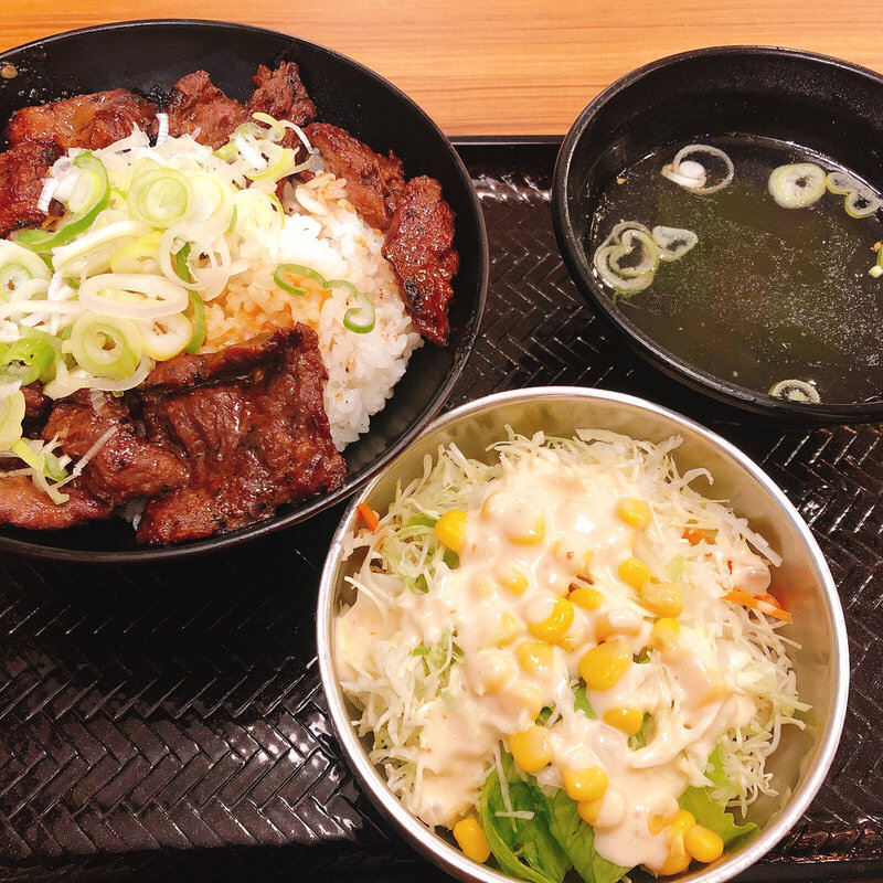 上ハラミ丼(韓丼 )