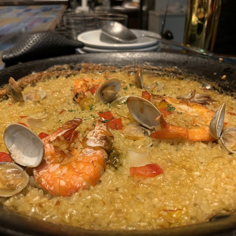 バルセロナ風シーフードパエリア(SPANISH DINING Rico )