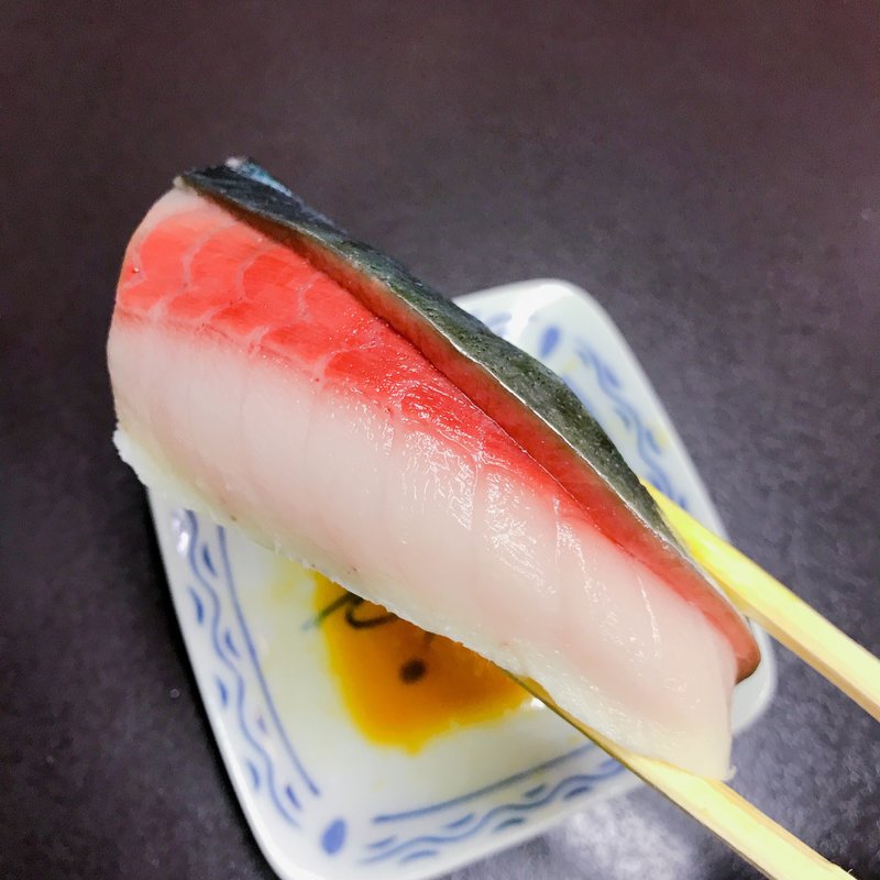 シメサバ(成田江戸ッ子寿司 参道本店 （なりたえどっこずし）)