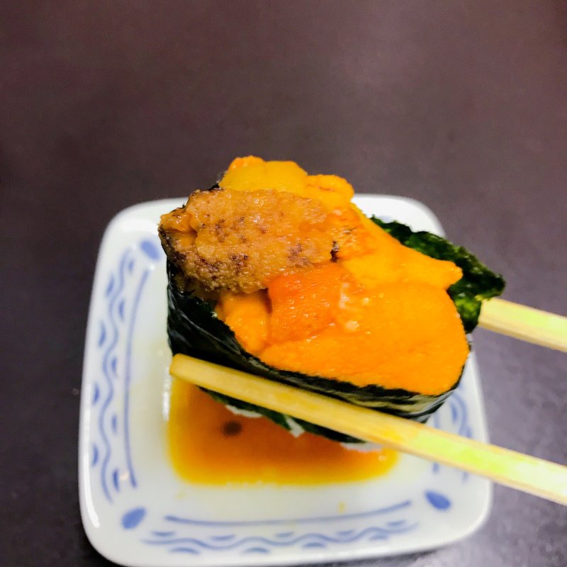 うに(成田江戸ッ子寿司 参道本店 （なりたえどっこずし）)